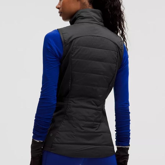NWT Lululemon Down For It All Vest Black 8 - Picture 2 of 6